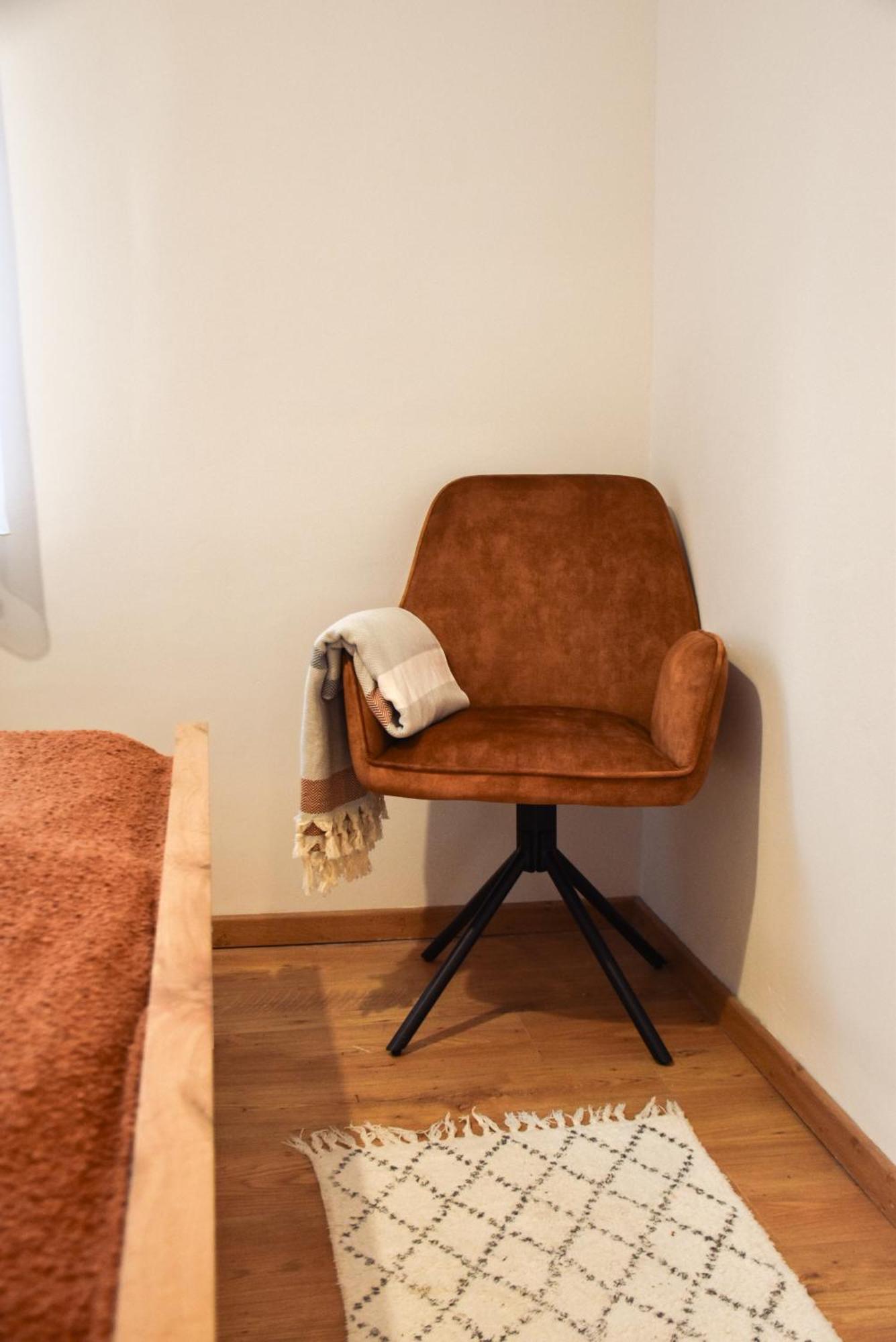 Foter Apartman Kiskunhalas Eksteriør bilde